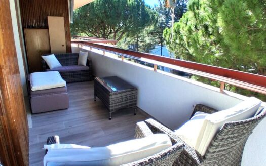 Trilocale ristrutturato in Viale delle Palme